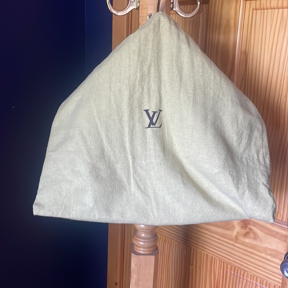 Louis Vuitton purse - Picture 6 of 6